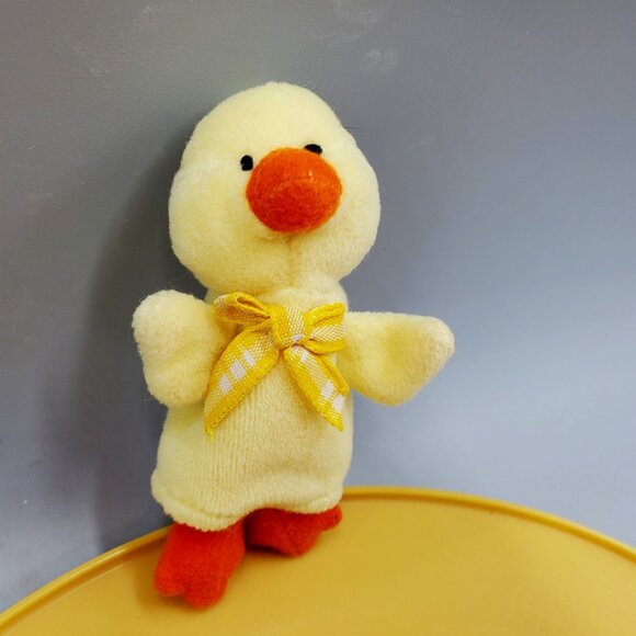 Starbucks Chapsy the Duck Easter Spring Collector Finger Puppet 1st Series 2000 - Picture 7 of 8